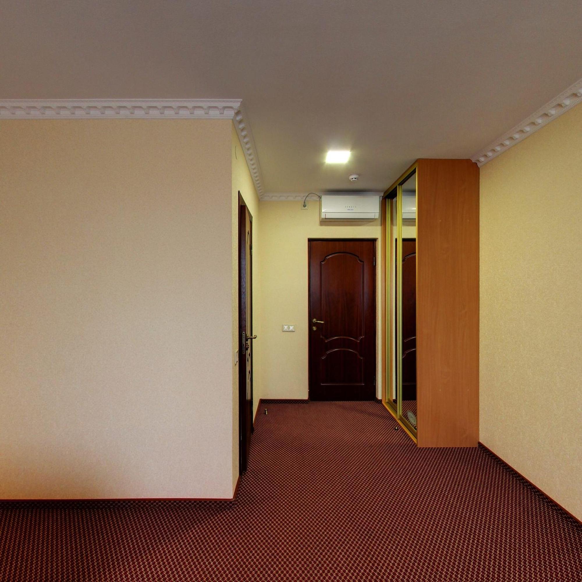 Argo Premium Hotel Liov Exterior foto