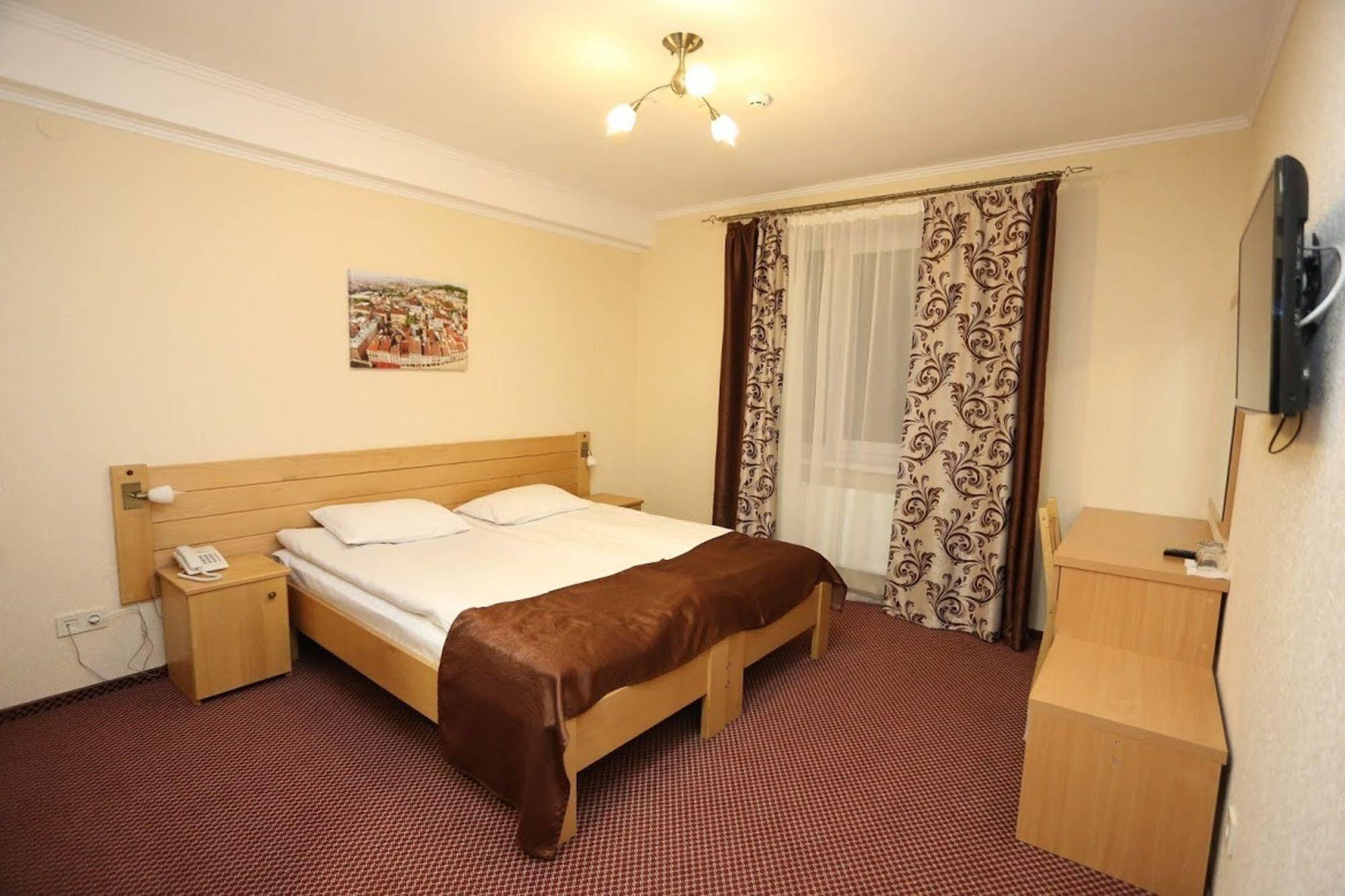 Argo Premium Hotel Liov Exterior foto